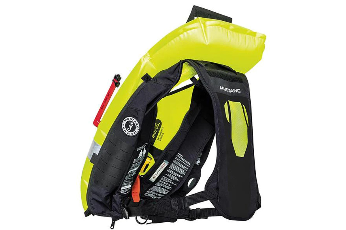 Featured image for “The Ultimate Showdown: Comparing the Best Lifejackets for Sport Fishing”